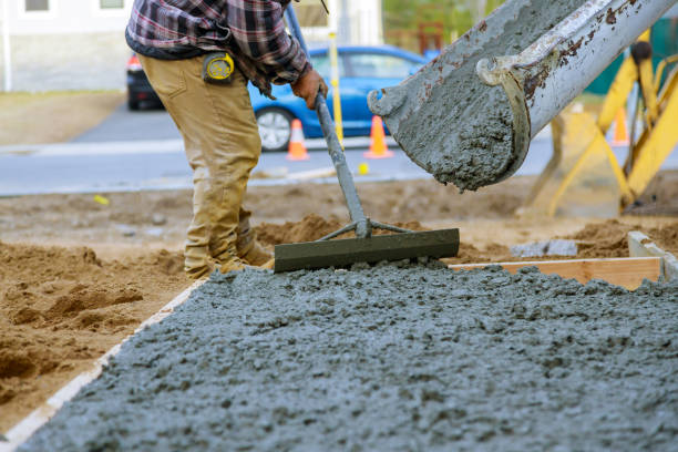 Best Concrete Pool Decks in Hazlehurst, GA